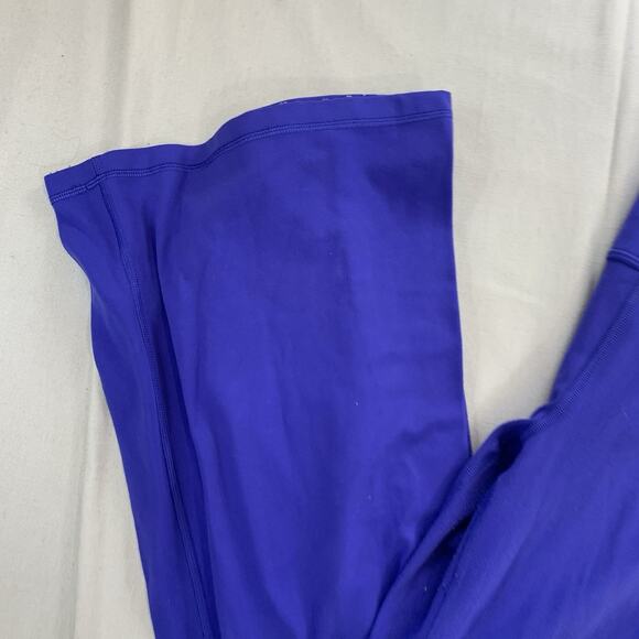 *SOLD** Athleta Womens Size SP Elation Flare Leggings Blue - Picture 2 of 9